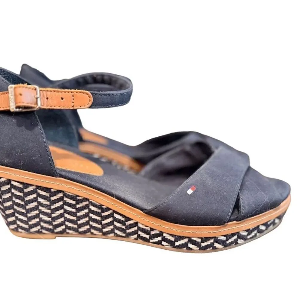 Tommy Hilfiger Women's Blue Wedge Sandals Size‎ 8.5